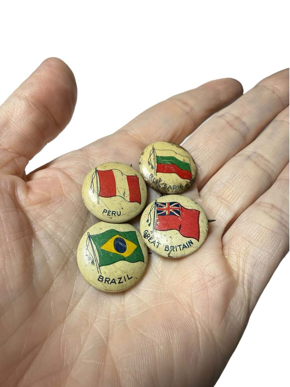 Vintage Sweet Caporal World Flags Pinback Button Lot